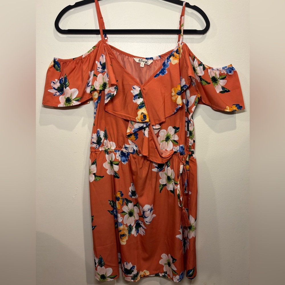 Blush Floral Dress - Salmon color